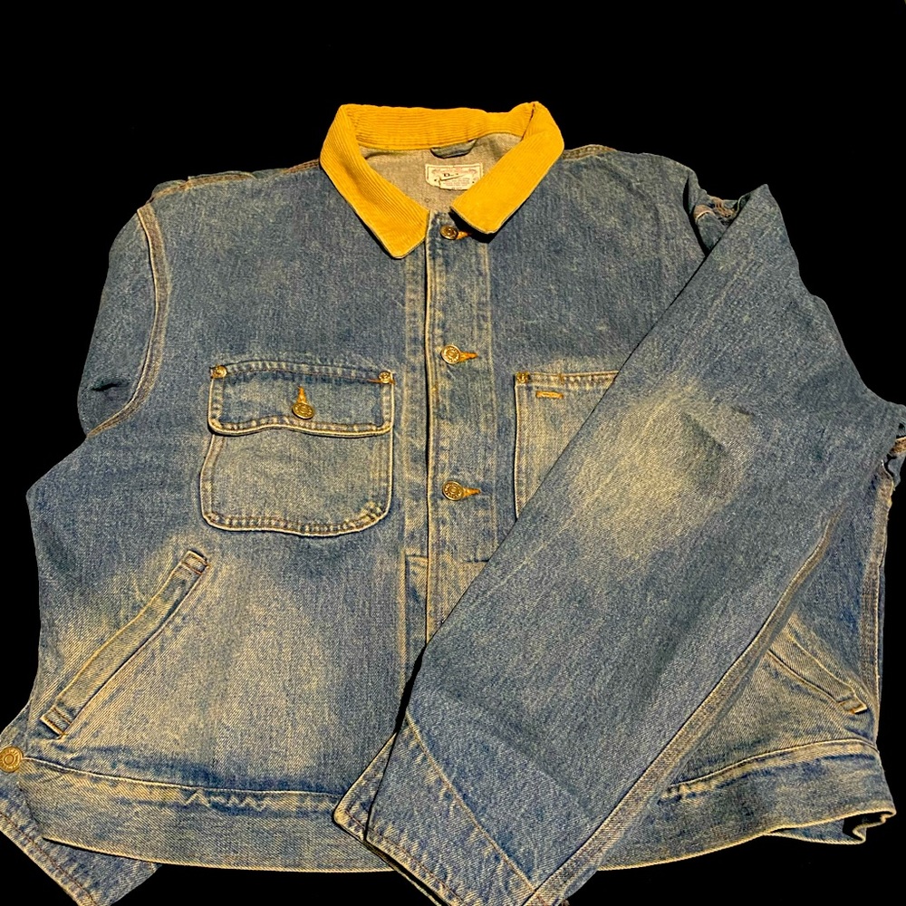 selling a vintage Polo Ralph Lauren jean jacket size XL, this jacket was stored